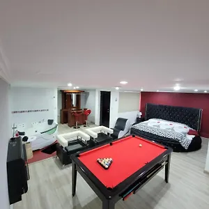Departamento Duplex Con Ecuador